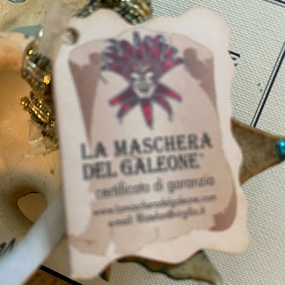 Vintage Venetian Wall Mask Made in Italy 2004 - Picture 4 of 7